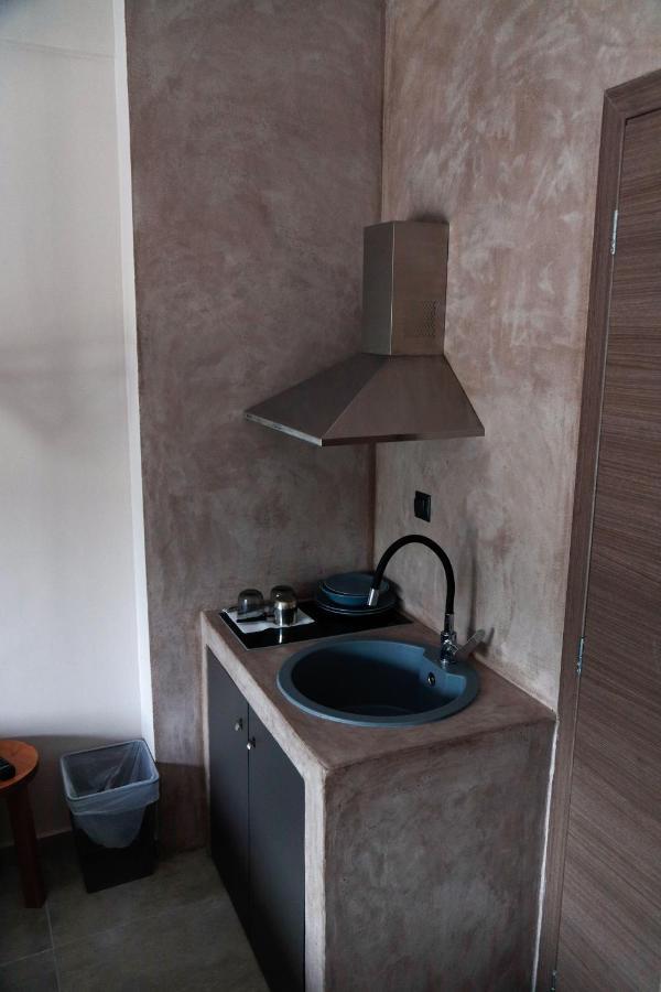 Aelia Boutique Apartments & Rooms Неа-Врасна Экстерьер фото